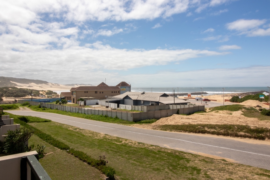 3 Bedroom Property for Sale in West Beach Eastern Cape